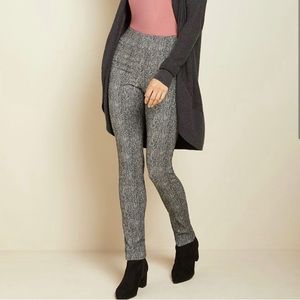 ✨Herringbone Pull-On Slim City Pants, Size Small